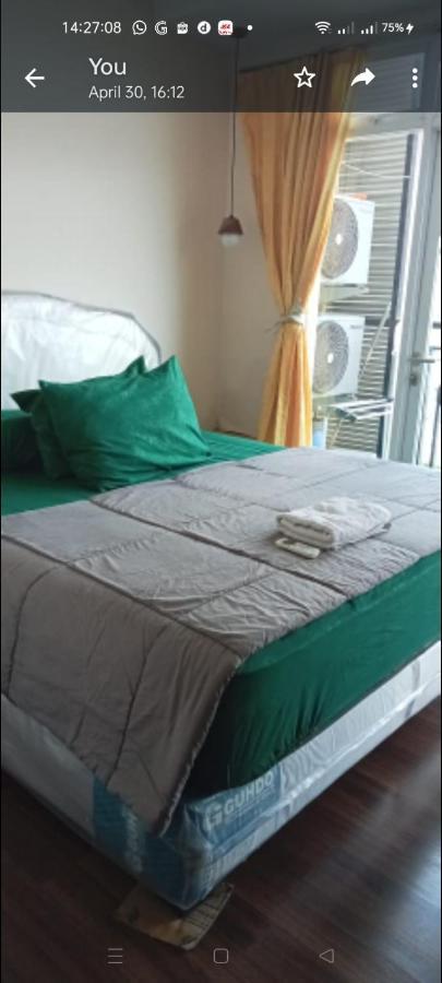 Puri Orchard Apartment Jakarta Luaran gambar